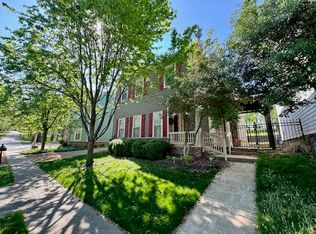 3704 W Cherokee Rd, Rogers, AR 72758