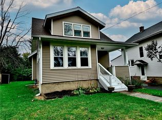 10 Warner Park, Le Roy, NY