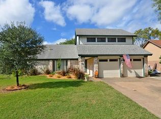 1802 Rock Creek Dr, Round Rock, TX 78681