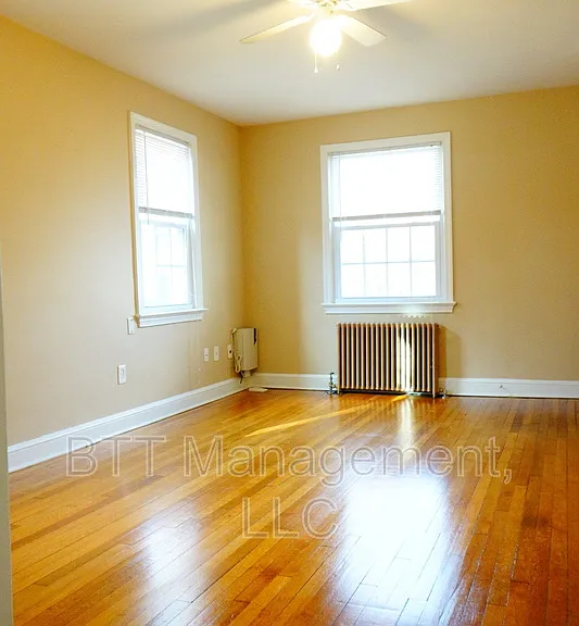 812 Greenwood Cir #4 — Photo 17