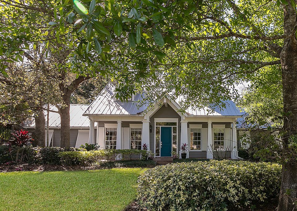1st image of 5639 SW Orchid Bay Dr
