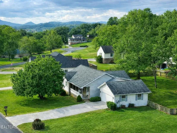 913 Columbine Lea, Sevierville, TN 37862