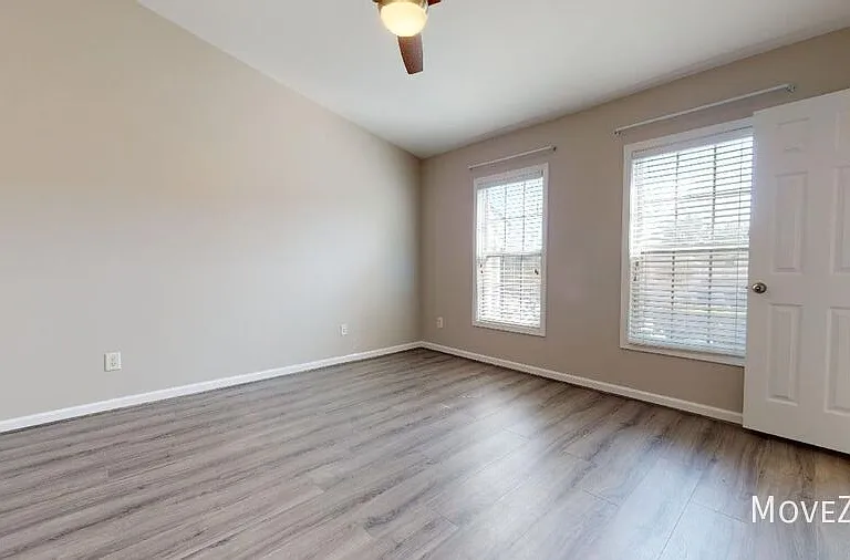 2121 Piney Brook Rd #104 — Photo 21