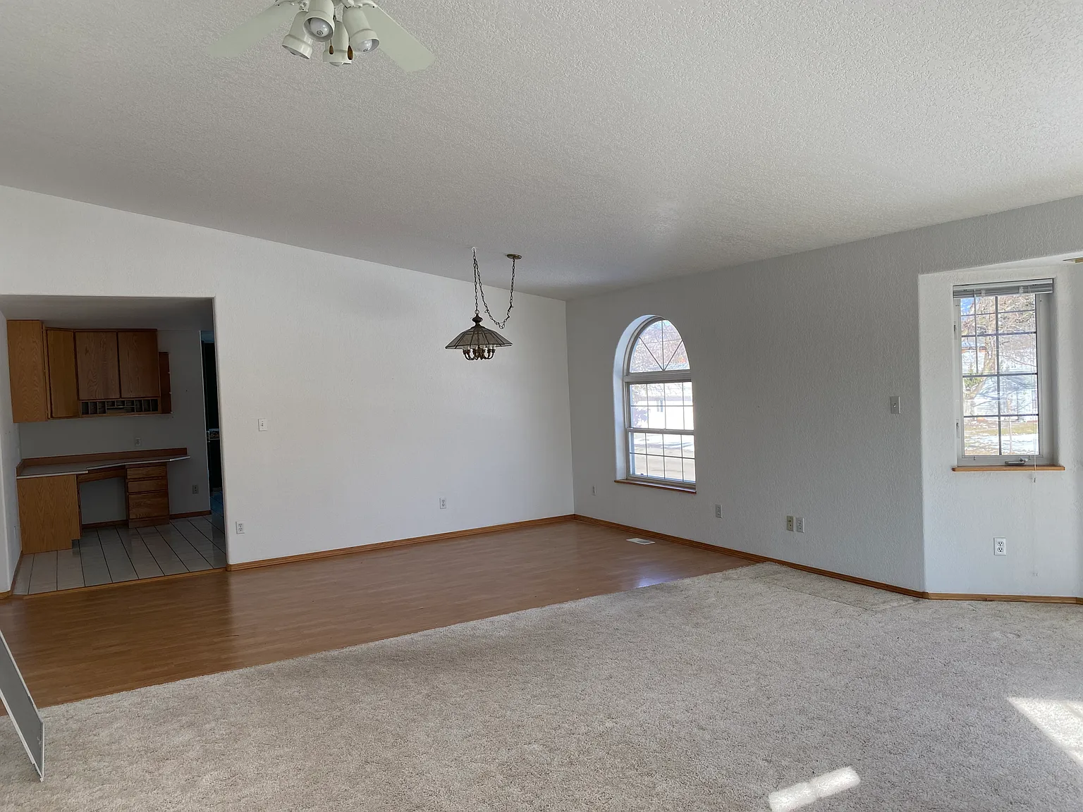 2 bed, 2.5 bath, 1500 sqft, $2,150 — Photo 3