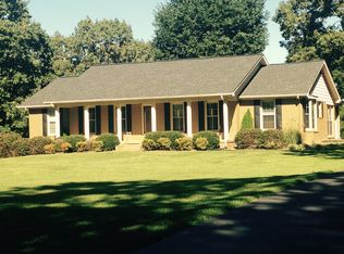 207 E Andy St, Collinwood, TN 38450