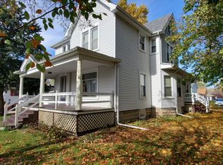301 W Crawford St, Peotone, IL