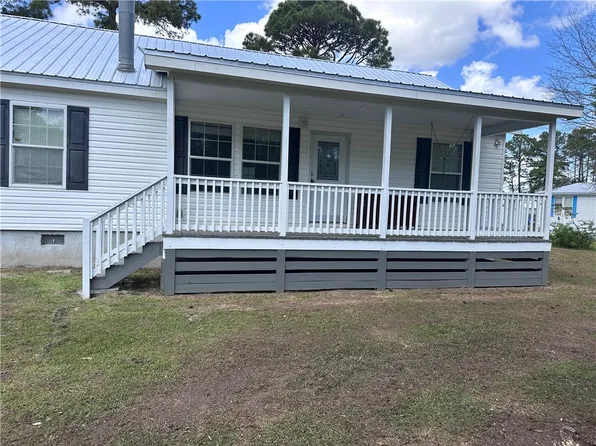 1077 Polson Cir NE, Townsend, GA 31331