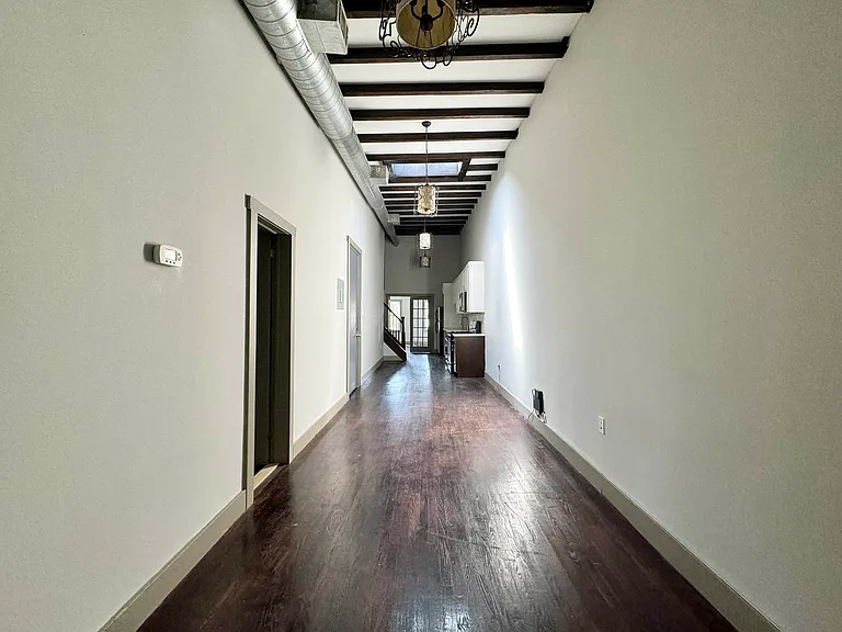 638 Kosciuszko St #2L — Photo 4