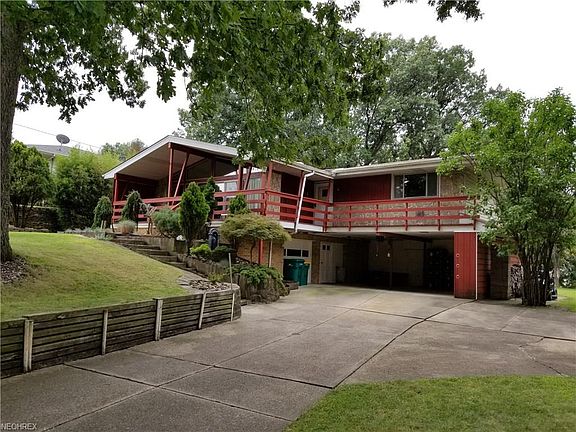 3rd image of 6792 Glenella Dr