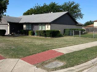 7621 Evergreen Dr, Watauga, TX 76148