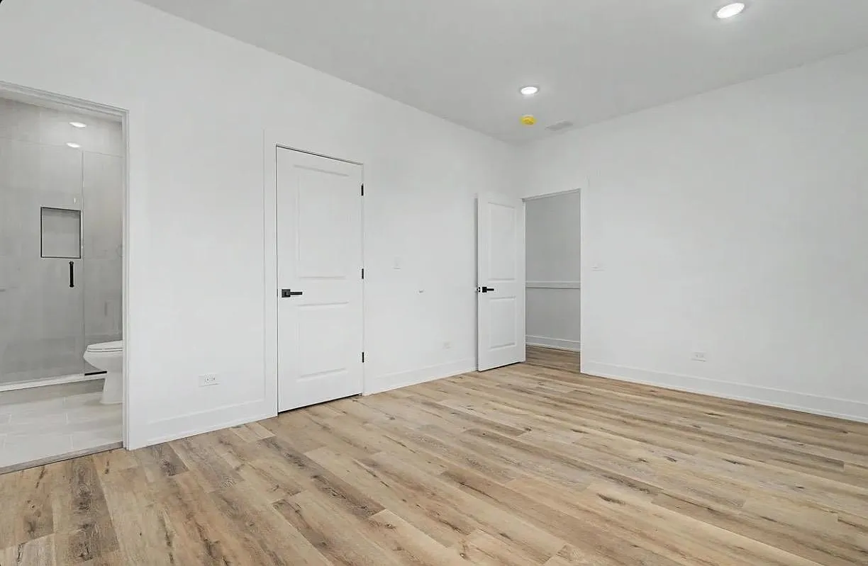 3316 W Adams St - UNIT 2 — Photo 4