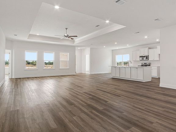 4th image of 48 W Farm Owl Dr