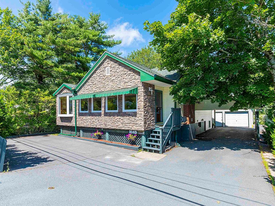 1st image of 1645 Saint Margarets Bay Rd