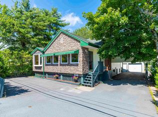 1645 Saint Margarets Bay Rd, Timberlea, NS B3T1B4