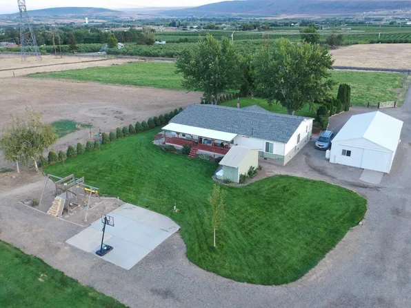 13406 W Acord Rd, Benton City, WA 99320