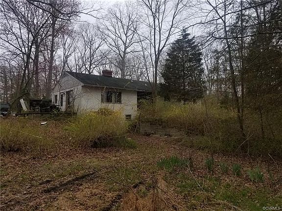 3rd image of 2405 Westwood Rd