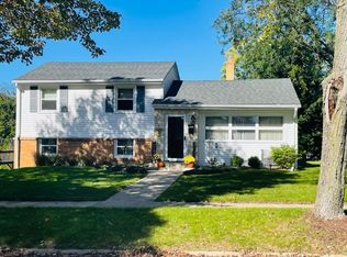 3408 Carolina Ave, Rockford, IL 61108