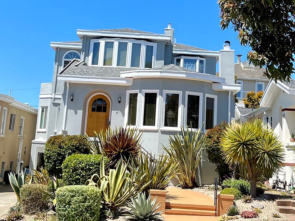 1st image of 617 Miramar Ave