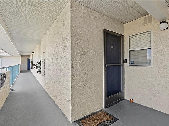 4th image of 5537 Sea Forest Dr APT 307