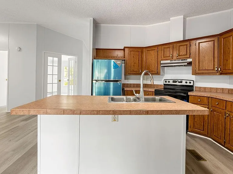16474 N Emerson Cir — Photo 18