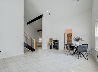 7730 Candlegreen Ln, Houston, TX 77071