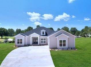 228 Cedar Point Cir, Cordele, GA 31015