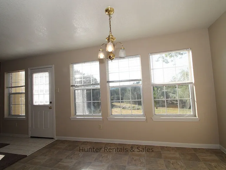 3275 Etta Kay Ln — Photo 2