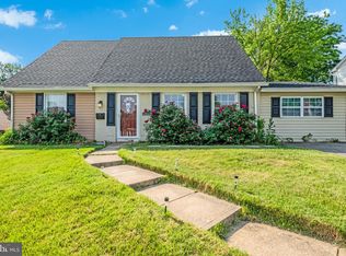 12417 Shawmont Ln, Bowie, MD