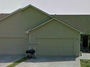 1410 Tallgrass Cir, Eudora, KS 66025
