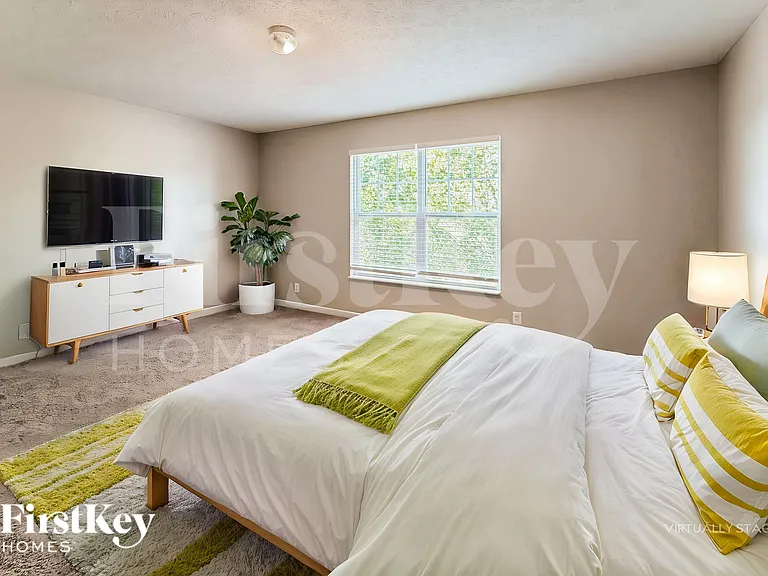 3812 Grant Ridge Ln — Photo 11