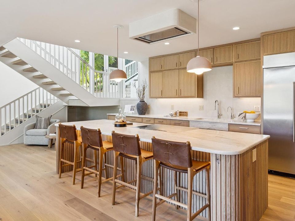1st image of 419 Marin Avenue