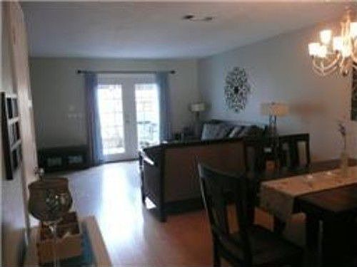 4th image of 10686 Hazelhurst Dr