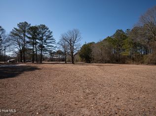 1275 Holland Rd, Ayden, NC 27834