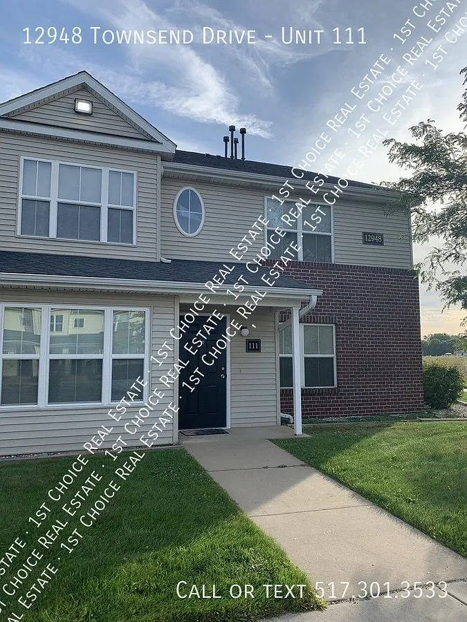 3-Bdr 2-Bath Condo In Grand Ledge - Cat Friendly — Photo 2