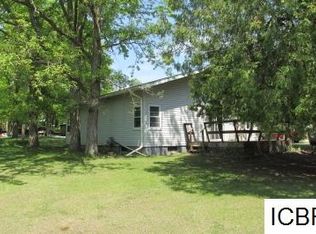 105 Shipka St, Calumet, MN 55716