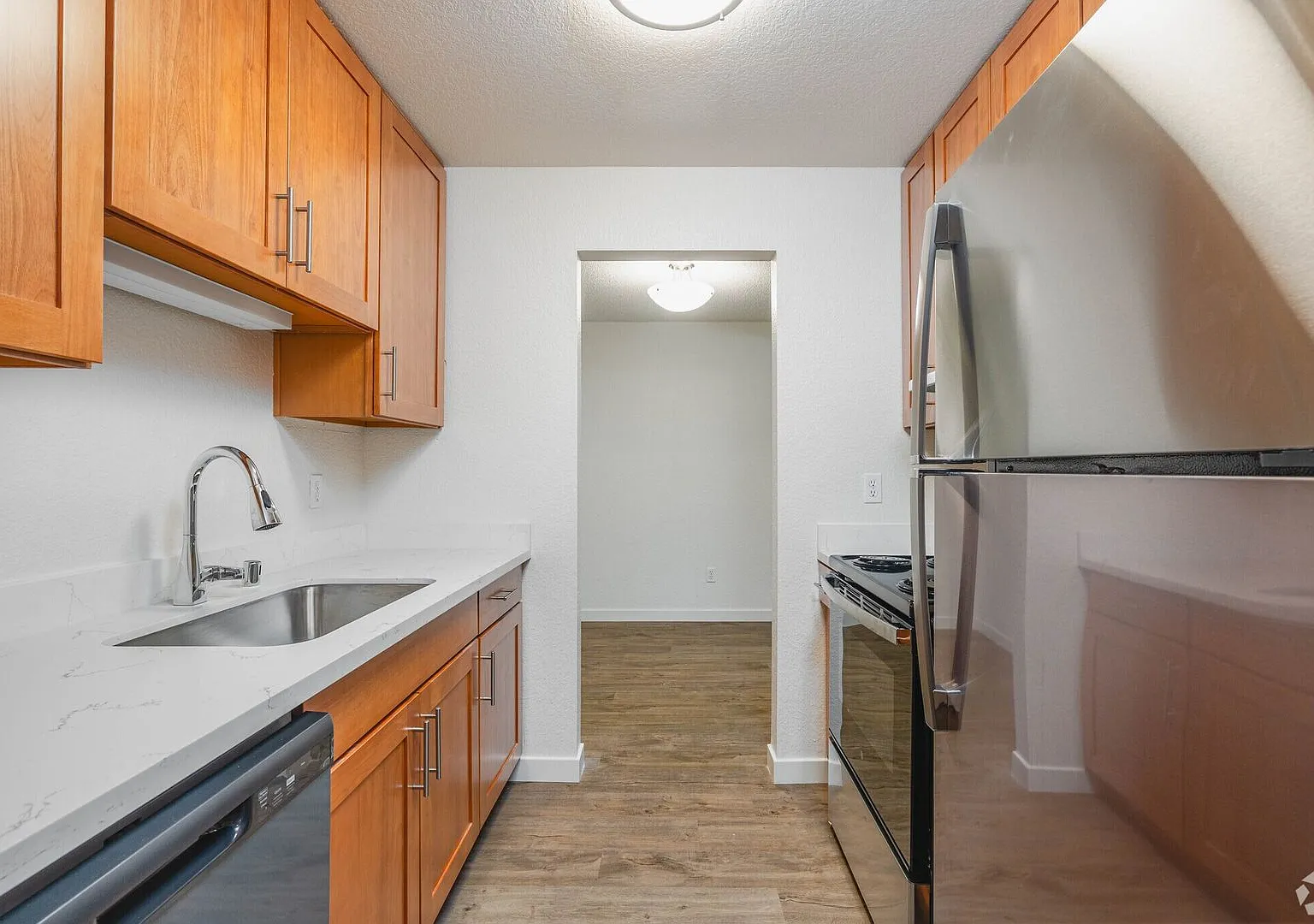 Quiet Family-Friendly Living In Downtown Redmond — Photo 2