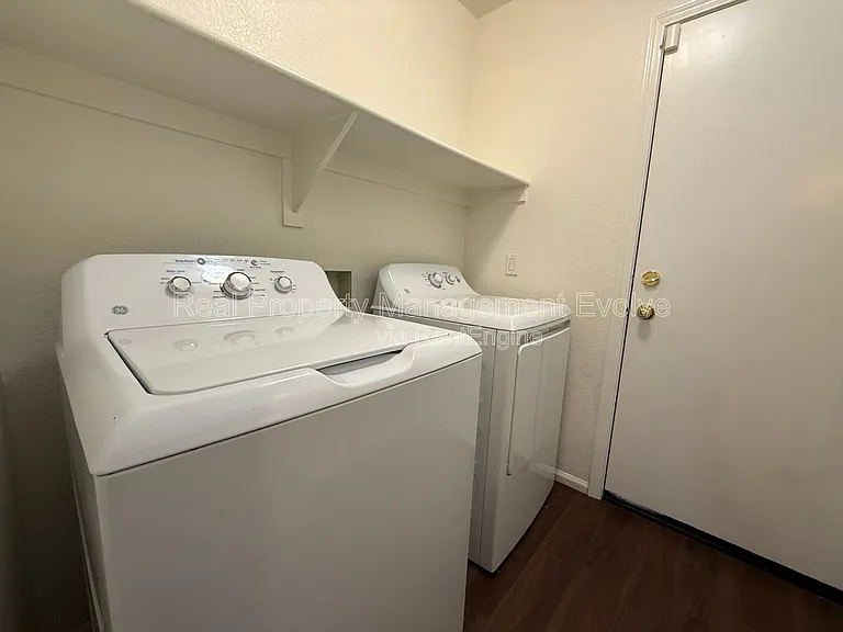4935 W Ardmore Rd — Photo 21