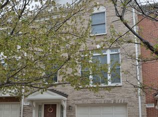 11711 Valley Ridge Cir, Fairfax, VA 22033