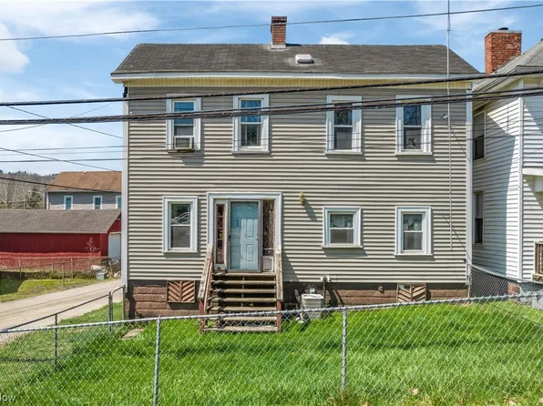 113 3rd Ave, Bellaire, OH 43906