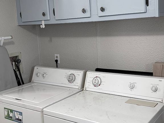 2nd image of 944 Reynolds Rd #295