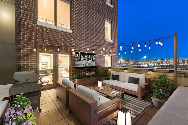 Sold by Christie's International R.E. North Jersey, Inc. | media 1