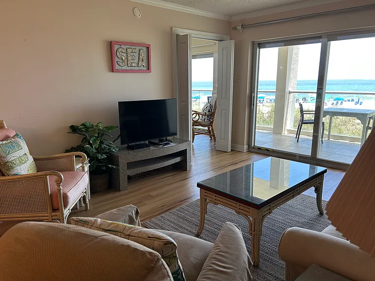 1600 Via De Luna Dr #W204 — Photo 9