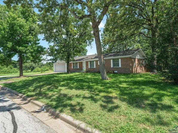 1776 Lazy U Dr, Canton, TX 75103