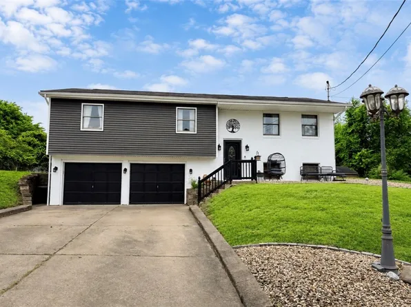 694 6th St, West Pittsburg, PA 16160