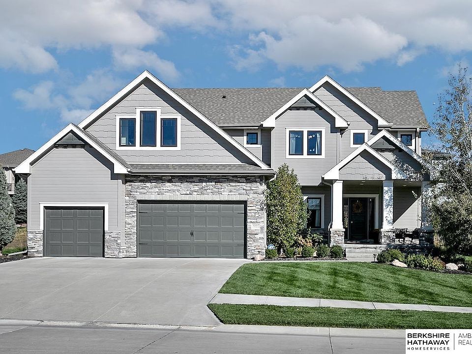 1st image of 3107 N 179th St
