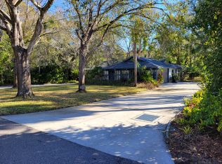 11405 N Grady Ave, Tampa, FL 33618