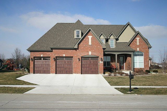 1st image of 21457 S Redwood Ln
