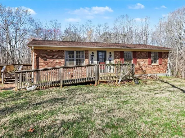 560 Sharp Rd, Madison, NC 27025