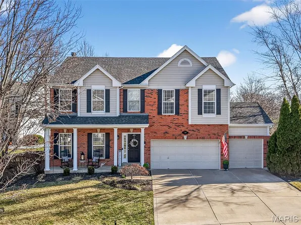 709 Stonewood Bend Dr, Lake Saint Louis, MO 63367