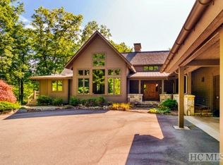 66 Cardinal Dr E, Lake Toxaway, NC 28747
